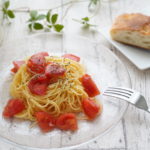夏に嬉しいトマトの冷製パスタで爽やかな食卓を楽しもう！